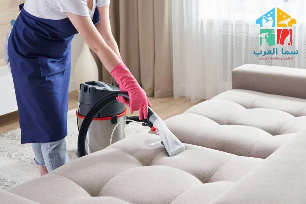 شركة تنظيف مجالس في دبي